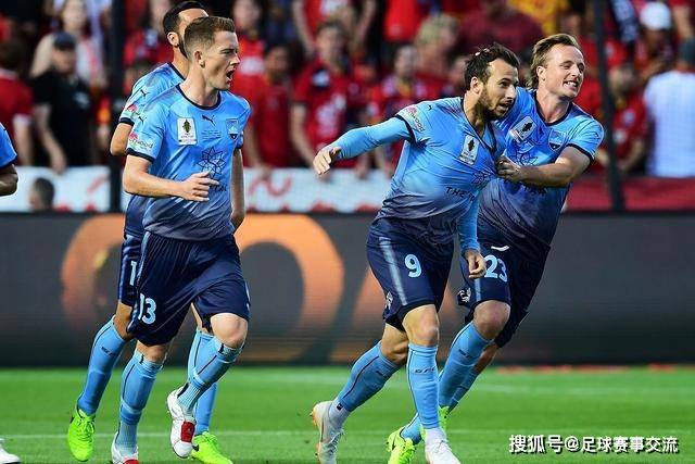 李昊桐世界排名回升 彭博夺冠跻身中国高尔夫前八